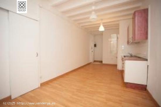 PISO EN VENTA C/ VISTALEGRE - BARCELONA