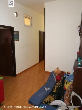 PISO EN VENTA EN EL RAVAL - BARCELONA