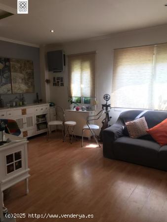 VENTA  JUNTO A PASEO MARAGALL - BARCELONA