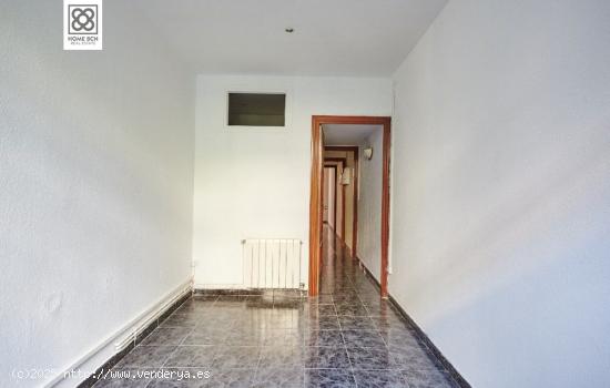 PISO EN VENTA EN L'ESQUERRE DE L' EIXAMPLE - BARCELONA