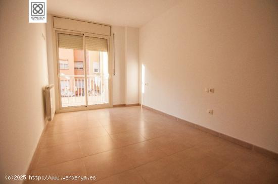 PISO EN VENTA EN GUINARDÓ - BARCELONA