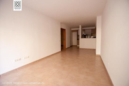 PISO EN VENTA EN GUINARDÓ - BARCELONA