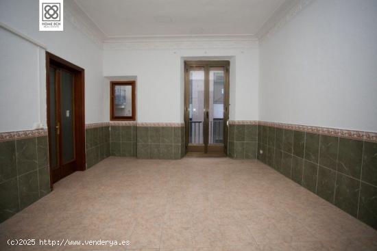 PISO EN VENTA EN EL GÓTIC - BARCELONA