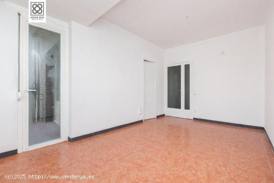 PISO EN VENTA C/ SALVÀ - BARCELONA