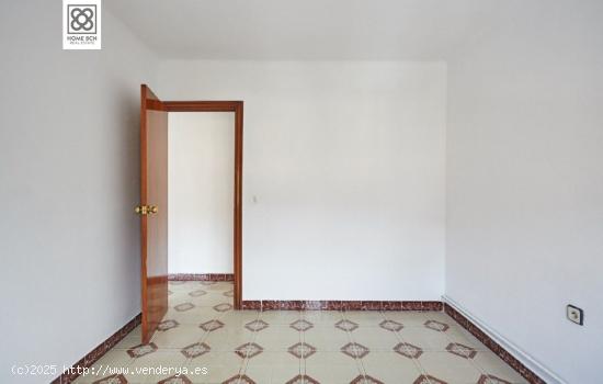 PISO EN VENTA EN AV. PALLARESA - BARCELONA