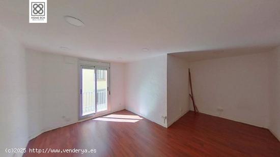 PISO EN VENTA C/ LLUNA - BARCELONA