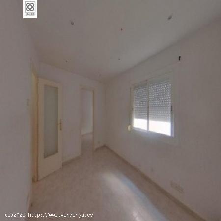 PISO EN VENTA C/ MASSENET - SANTA COLOMA - BARCELONA