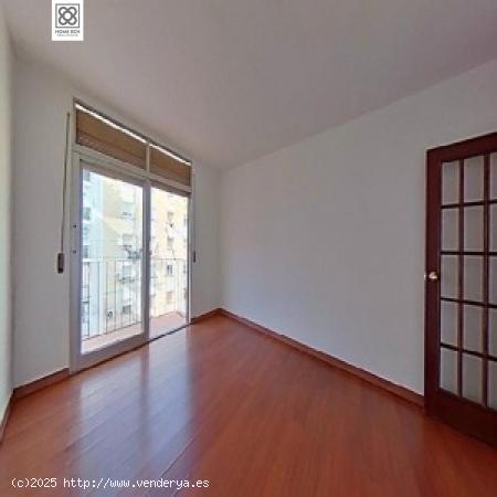 PISO EN VENTA EN C/ PARE RODES - BARCELONA