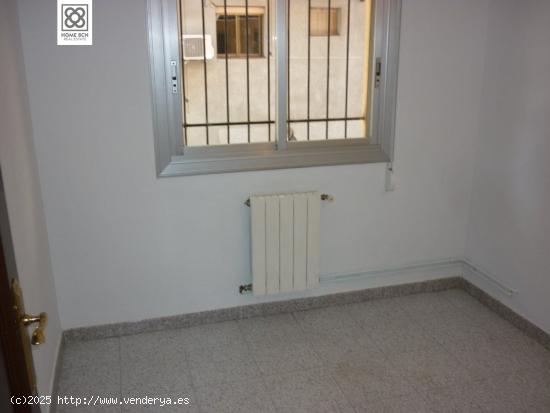 PISO EN VENTA EN CALLE ROSELLES, SANTA COLOMA DE GRAMANET - BARCELONA