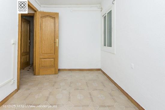  PISO EN VENTA EN CALLE BRUC, SANTA COLOMA - BARCELONA 