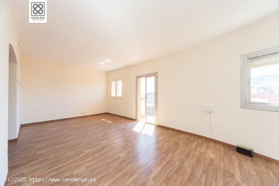 PISO EN VENTA EN Pº FABRA I PUIG - BARCELONA