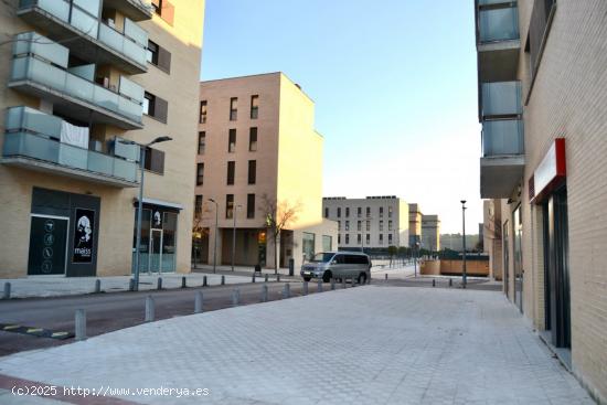 PLAZA DE GARAJE EN SARRIGUREN - NAVARRA