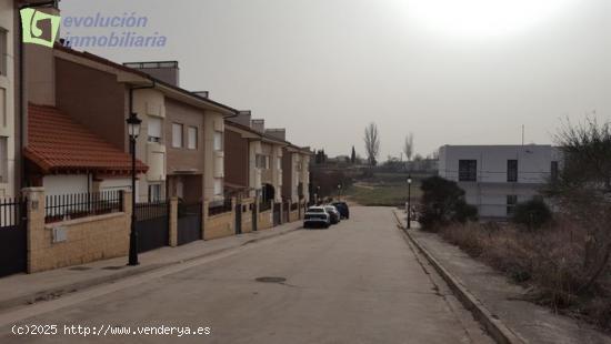 Solar en Sarracin de Burgos, 600 metros. superficie parcela, orientación sur. - BURGOS