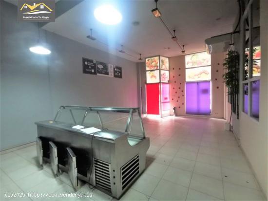 SE ALQUILA LOCAL COMERCIAL EN LA MEJOR ZONA DEL BARRIO DEL PUENTE (AVD. CALDAS) REF. 3500 - ORENSE