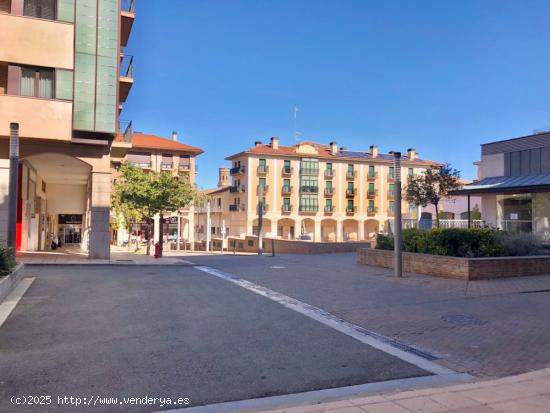  Bajera en venta o alquiler en el centro de Tudela - NAVARRA 