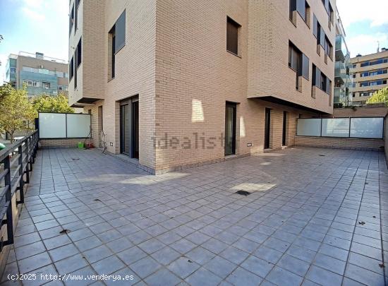 PISO CON TERRAZA EN ZONA CENTRO - NAVARRA