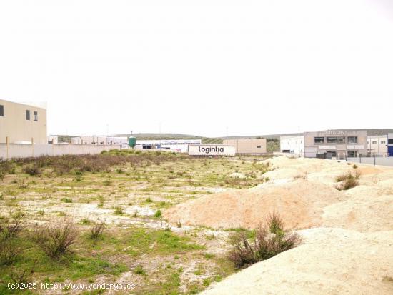 Magnífico solar industrial en venta en el polígono Cerro Gordo (Lucena) - CORDOBA