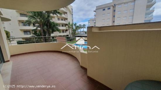  Apartamento con vistas al  mar situado en 2ª línea playa Daimús - VALENCIA 