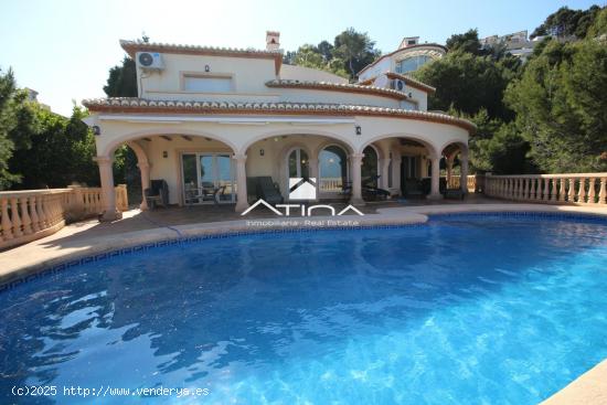 Villa de lujo con excelentes vistas al mar junto a playa La Barraca, Javea. - ALICANTE