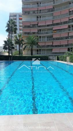 Apartamento con vistas al mar  situado en 1ª línea playa Gandia con salida directa a la playa - VA