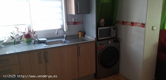 APARTAMENTO EN ALQUILER  SEMINUEVO  A 5 MINUTOS DE LA PLAYA - MURCIA