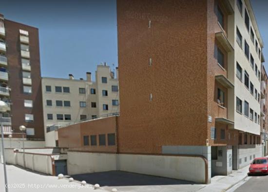 LOCAL EN VENTA EN CALLE BLAS DE UBIDE 32 - ZARAGOZA