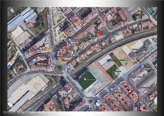 OCASIÓN: LOCAL COMERCIAL EN VENTA CON 60 M2 GARAJE, ALMACEN Y ASEO EN C. CERVANTES DE REUS - TARRAG