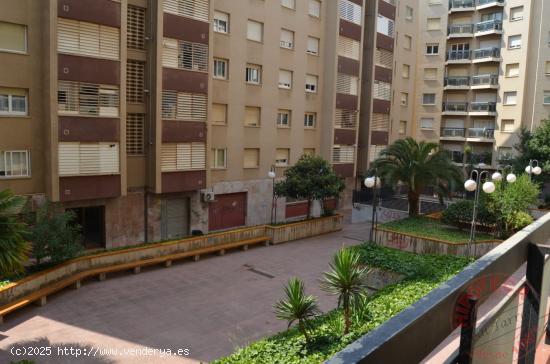 FINANCIACIÓN HASTA 100%,  NEGOCIABLE: PISO 87 M2 VENTA, CONSTRUIDO EN 2000, CUOTAS DESDE 750 €. M