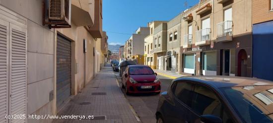 Local en venta en Balerma - ALMERIA