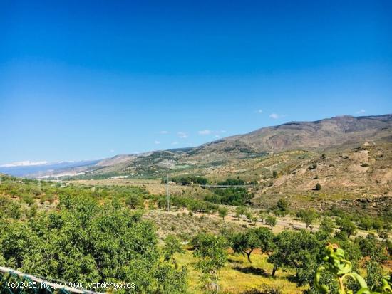 CORTIJO CON TERRENO EN VENTA EN FONDON - ALMERIA