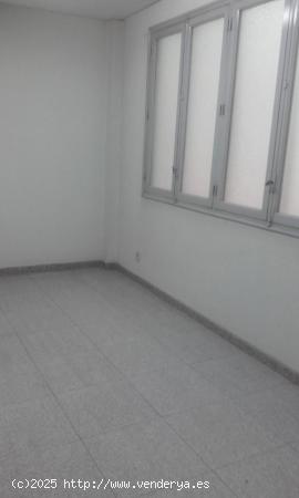 Se vende local comercial en Centro de Elche - ALICANTE