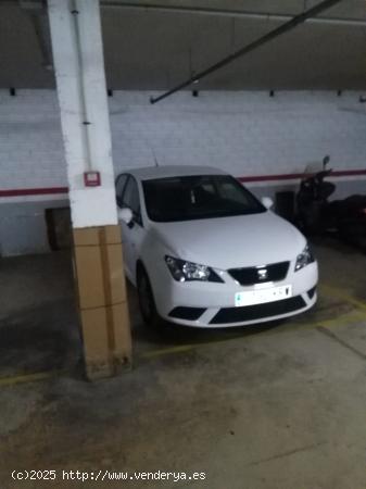 PARKING JUNTO A PLAZA MADRID - SABADELL - BARCELONA