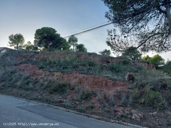 Terreno urbano en Sant Llorenç savall - BARCELONA