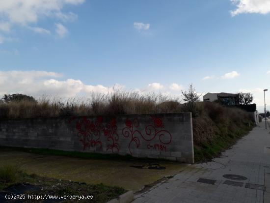 TERRENOS URBANIZABLES EN EL PADRÓ - BARCELONA