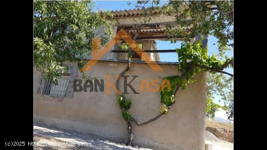 SE VENDE FINCA RÚSTICA EN CADIAR - GRANADA