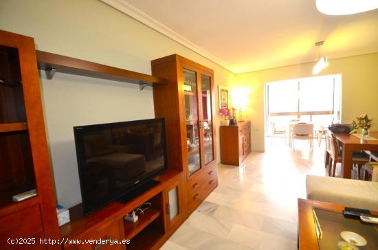 SE VENDE PISO DE CUATRO DORMITORIOS EN EL CENTRO DE BENIDORM SEVENDGROUP.COM - ALICANTE