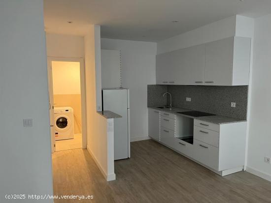 Alquiler de apartamento en A Coruña, calle Alfonso VII - A CORUÑA