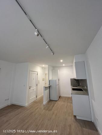 Alquiler de apartamento en A Coruña, calle Alfonso VII - A CORUÑA