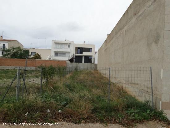 SOLAR LARGO EN ZONA VALLETES - TARRAGONA