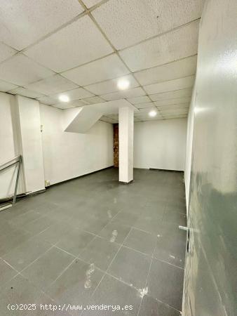 Local comercial en semi centro - BARCELONA