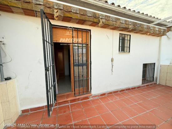 CASA ADOSADA CON 4 HABITACIONES EN ENCINAREJO - CORDOBA