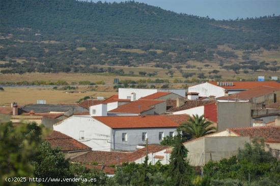 Casa señorial en Casas de Don Antonio - CACERES