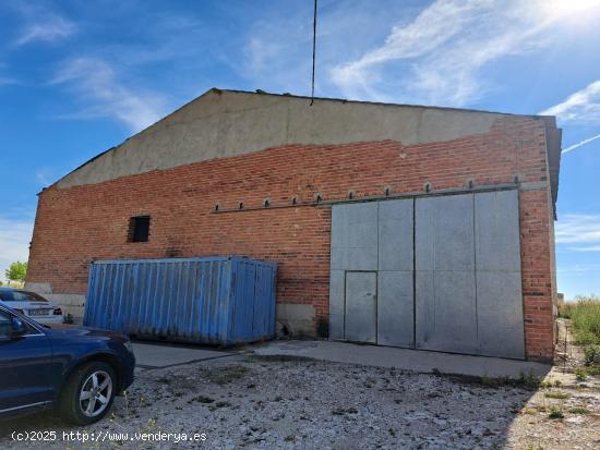  Naves en venta en Torrescárcela (Valladolid). Ref.1955 - VALLADOLID 