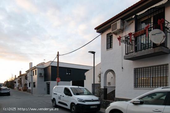 CASA CON PISCINA EN --CIJUELA-GRANADA - GRANADA