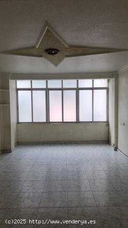 OPORTUNIDAD INVERSORES!!! PISO EN BARRIO LOS ÁNGELES DE 3 DORMITORIOS. - MURCIA