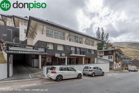  PISO DE 4 ESTANCIAS CON GARAJE Y TRASTERO EN ZONA MEDIA DE SIERRA NEVADA - GRANADA 