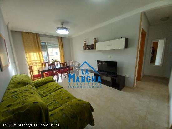 INMOBILIARIA LA MANCHA VENDE PISO EN ZONA EL PILAR. - ALBACETE