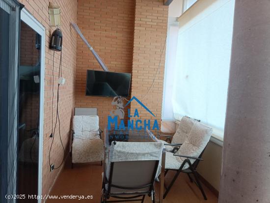 INMOBILIARIA LA MANCHA VENDE PISO CON PISCINA EN ZONA LLANOS DEL AGUILA - ALBACETE