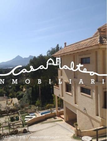 SE VENDE CHALET EN ALTEA LA VELLA - ALICANTE