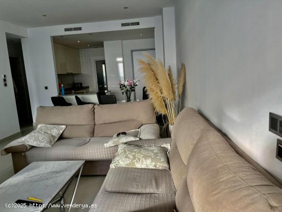 SE ALQUILA APARTAMENTO EN PONIENTE  SUNSET DRIVE  - ALICANTE